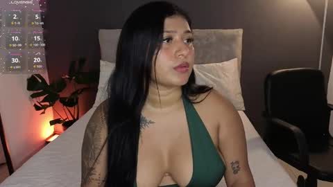 lili online show from May 9, 10:26 pm