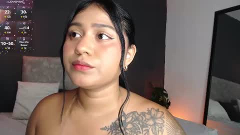 lili online show from June 17, 3:09 am
