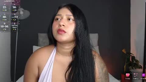 lili online show from June 22, 12:45 am