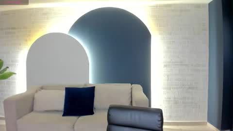 Snapshot of alinakravitz_ chatting on March 29, 5:13 pm alinakravitz_ online show from March 29, 5:13 pm