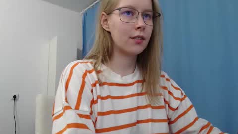 alinasei online show from January 9, 7:37 pm