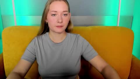 alinawise online show from September 18, 1:18 am
