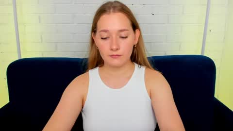 alinawise online show from June 10, 1:28 am