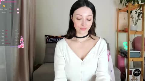 Snapshot of aline_dreamy chatting on February 24, 6:17 pm Alya PVT open online show from February 24, 6:17 pm