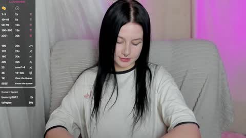 Snapshot of alinegreeeen chatting on January 31, 1:34 pm Aline Greeeen online show from January 31, 1:34 pm