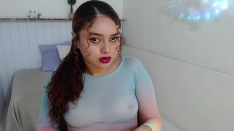 Snapshot of alis_montiel chatting on June 7, 4:16 am alis_montiel online show from June 7, 4:16 am