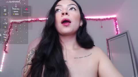 Alejandra online show from December 18, 7:26 am