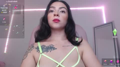 Alejandra online show from January 25, 6:23 am