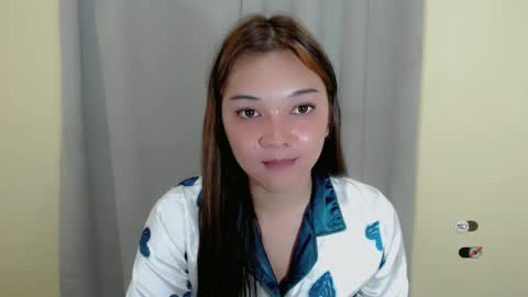 Shanti xhey online show from February 7, 8:42 pm
