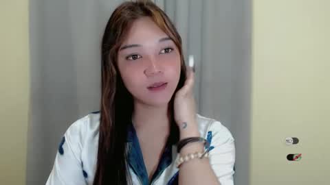 Shanti xhey online show from February 9, 12:52 pm