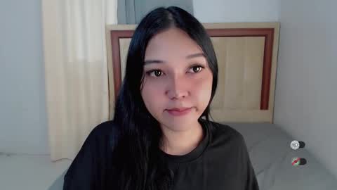 Shanti xhey online show from November 24, 11:04 pm