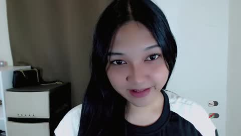 Shanti xhey online show from March 4, 2:56 pm