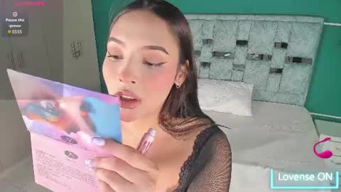 alisa ousen online show from July 24, 12:25 pm