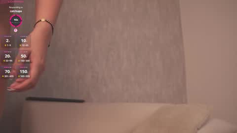 Snapshot of alisa_roldan chatting on March 26, 12:22 pm online show from March 26, 12:22 pm