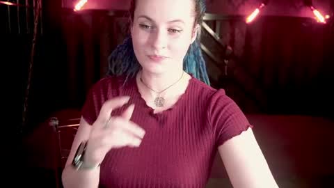alisagrace online show from May 11, 4:04 pm