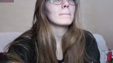 alisawyn online show from January 6, 4:38 am