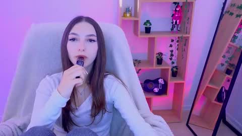 Alise online show from September 16, 5:19 am
