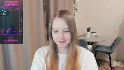 Alya online show from October 6, 8:39 pm