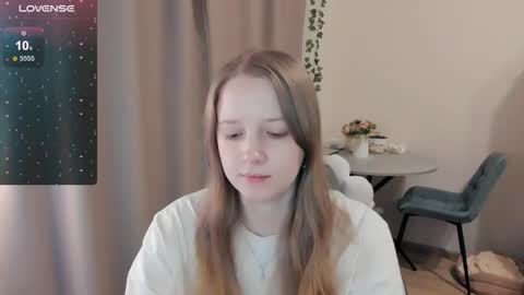 Alya online show from March 10, 3:17 pm