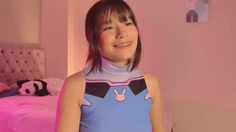 alisha_olsen_ online show from September 11, 4:56 am