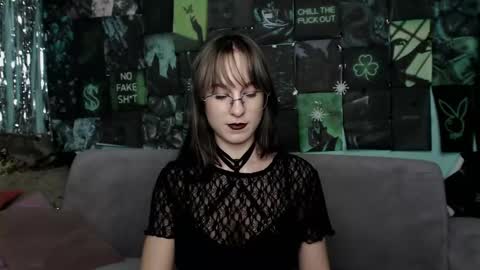 Snapshot of alishakelly chatting on November 27, 6:04 am alishakelly online show from November 27, 6:04 am