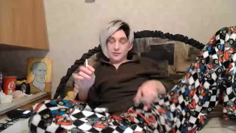 Alisha online show from December 20, 8:10 am