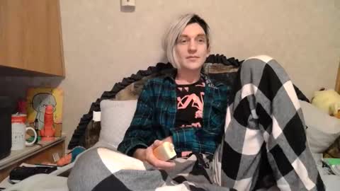 Alisha online show from March 27, 8:26 am