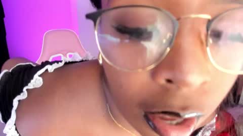 Alisha online show from February 15, 7:50 pm