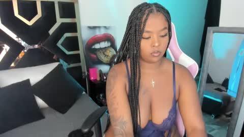 Alisha online show from March 10, 7:07 pm