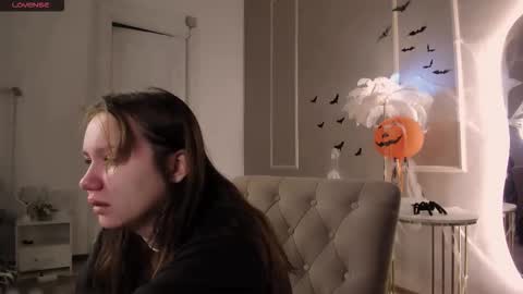 Alisia online show from October 23, 5:51 am