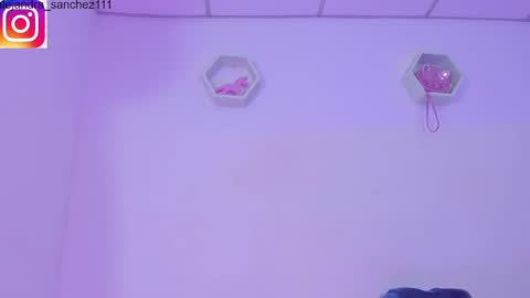 Snapshot of alisiacollinsss chatting on February 8, 9:57 pm Alisia online show from February 8, 9:57 pm