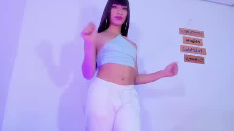 Snapshot of alisiacollinsss chatting on September 11, 11:27 pm Alisia online show from September 11, 11:27 pm