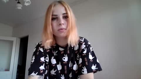 Alisa online show from September 20, 8:48 am