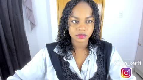 Sofias house online show from April 12, 9:03 am