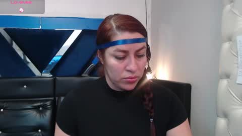 alison_marr online show from July 18, 7:39 pm