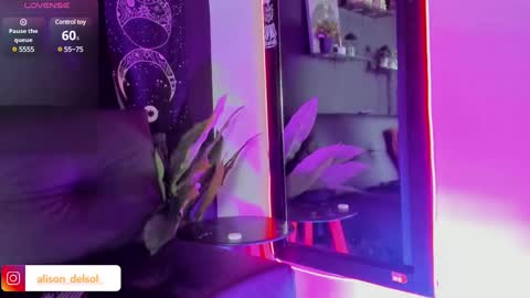 alison_wynter online show from February 13, 8:34 pm