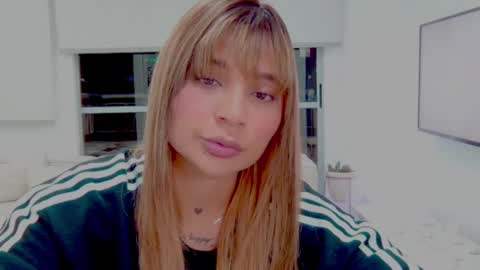 Alison diaz online show from December 25, 1:42 am