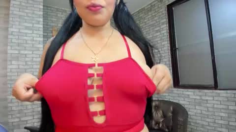 Snapshot of alisonn_doll chatting on November 13, 12:15 pm alisonn_doll online show from November 13, 12:15 pm