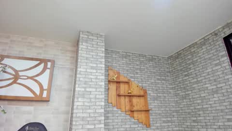 Snapshot of alisonn_doll chatting on November 29, 11:57 am alisonn_doll online show from November 29, 11:57 am