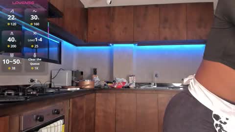 Alison Moon  online show from October 17, 11:07 pm