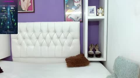Snapshot of aliss_diiaz chatting on December 24, 12:22 am aliss_diiaz online show from December 24, 12:22 am