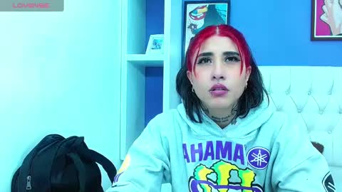 Snapshot of aliss_diiaz chatting on March 12, 7:38 pm aliss_diiaz online show from March 12, 7:38 pm