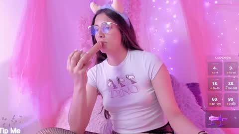 Mia online show from September 15, 2:55 am