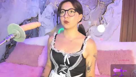 Snapshot of alissa_cute1 chatting on March 27, 8:30 pm Mia online show from March 27, 8:30 pm