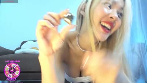 Snapshot of alissa_skyy chatting on January 13, 1:55 am Alissa Sky online show from January 13, 1:55 am