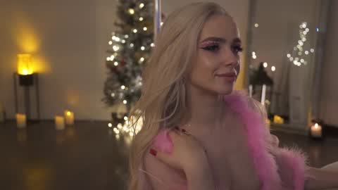 Alissa online show from December 25, 9:11 pm