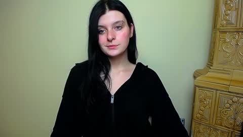 Alissa online show from December 20, 4:46 pm