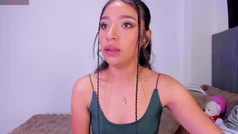 Snapshot of alissarose_ chatting on July 28, 7:15 pm Mara Isabel online show from July 28, 7:15 pm