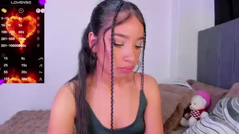 alissarose_1 online show from July 28, 8:34 pm