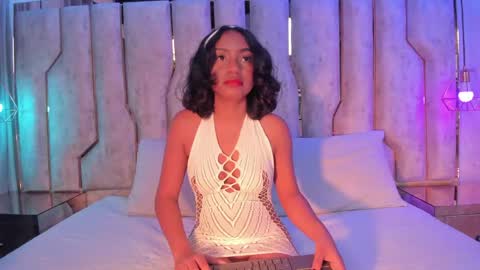 alisse_myers online show from May 29, 3:15 am